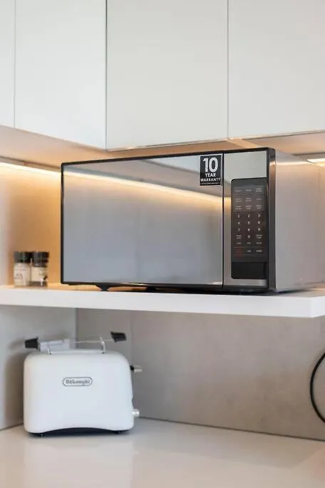 Luxury Loft Living - Elegant 1-Bed Apartment Cape Town